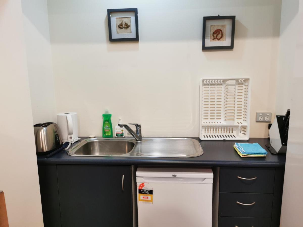 Lakeview Holiday Hideaway Taupo Room photo